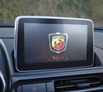 Apple Carplay USB adapter for Fiat 124